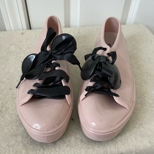 Like new Melissa x Disney jelly tennis shoes